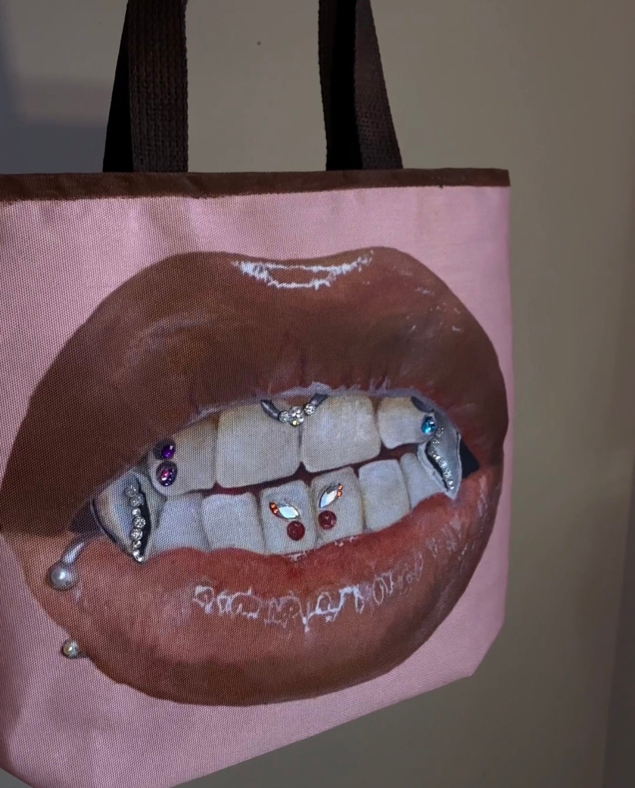 Tooth-Gem Tote